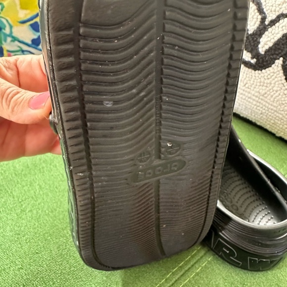 STAR WARS Black Crocs with Star Wars Charms M9 W11 (fit size 9W) - Picture 6 of 8